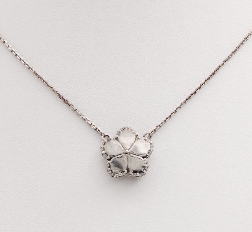Pansy Pendant and Chain in 9ct White Gold