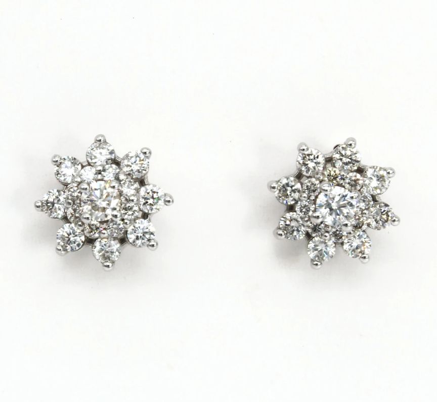 Star-Shaped Diamond Stud Cluster Earrings in 18ct White Gold