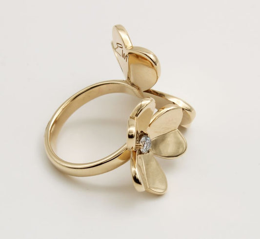 Lisa's Signature Pansy Statement Ring in 9ct Yellow Gold
