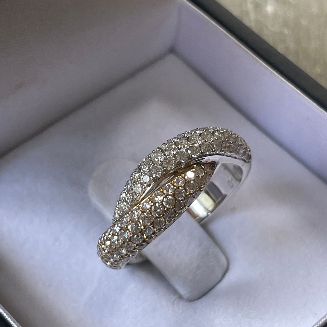 18ct Pave Half Twist Diamond Ring I 1.21ct total