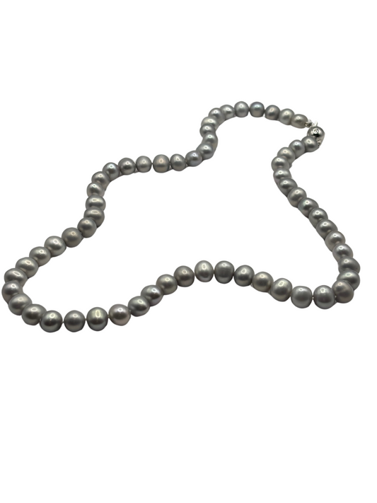 Grey Pearl Necklace