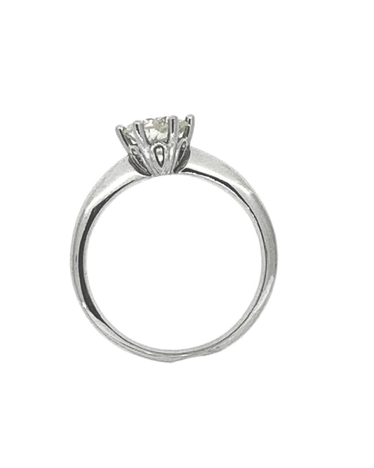 Diamond Solitaire Ring in 18k White Gold I 0.7ct