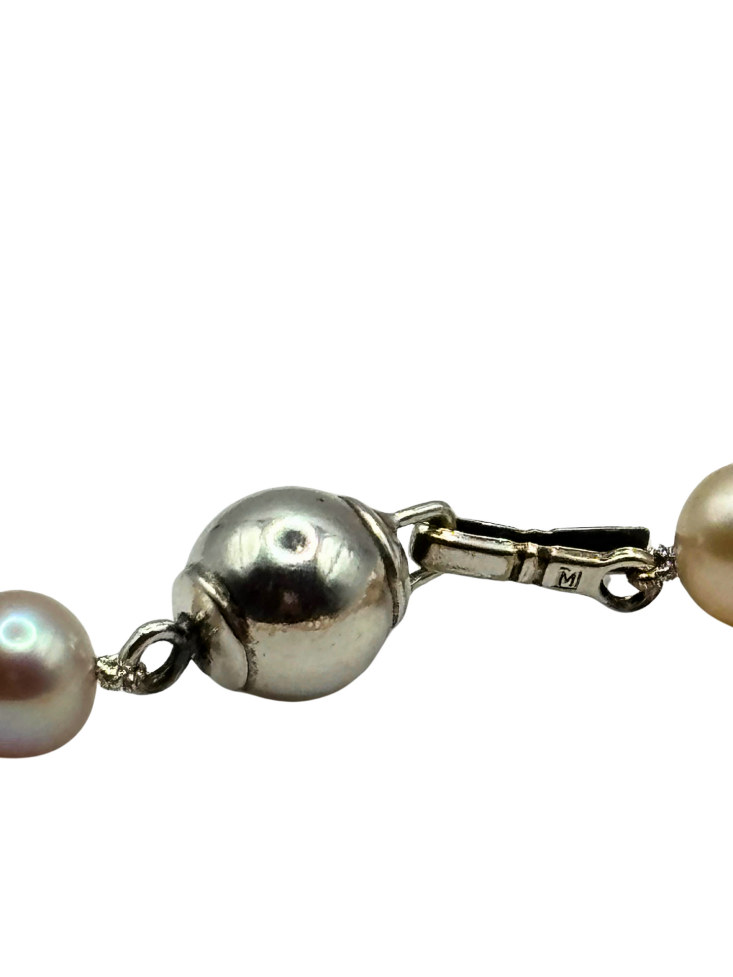 Freshwater Pearl Necklace with Silver Clasp