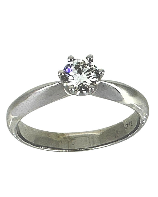 Diamond Solitaire Ring in 18k White Gold I 0.41ct