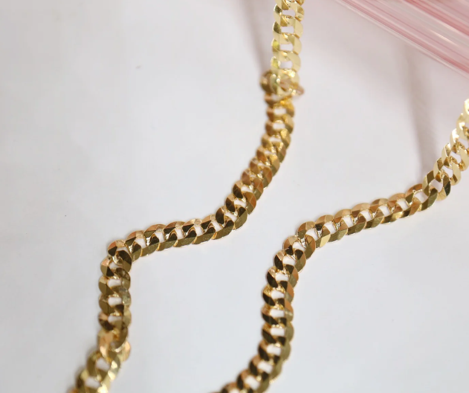 9Kt Gold 6L Curb Chain