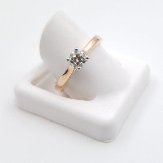 Classic Solitaire Diamond Engagement Ring in 18ct Yellow Gold I 0.31ct total