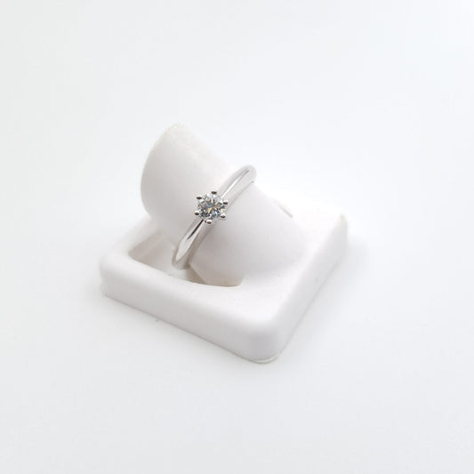 Solitaire Diamond Engagement Ring in 18ct White Gold I 0.24ct total