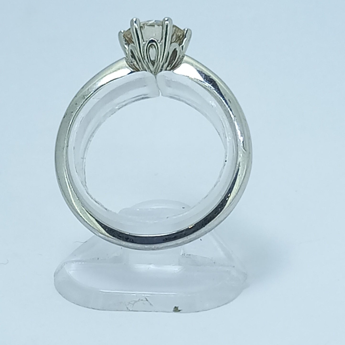 18ct white gold double 6 claw diamond ring 1B77