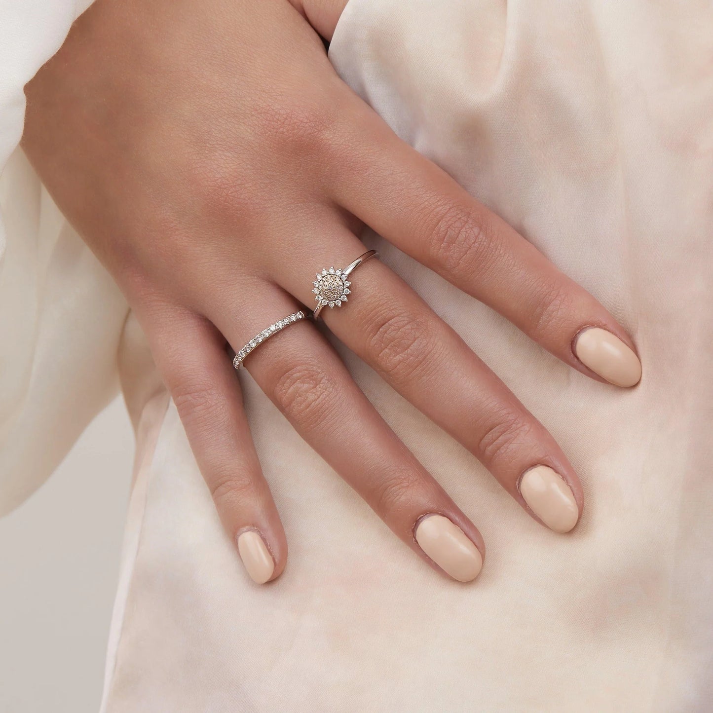 Eminence Pinks Diamond Sunflower Ring | White Gold