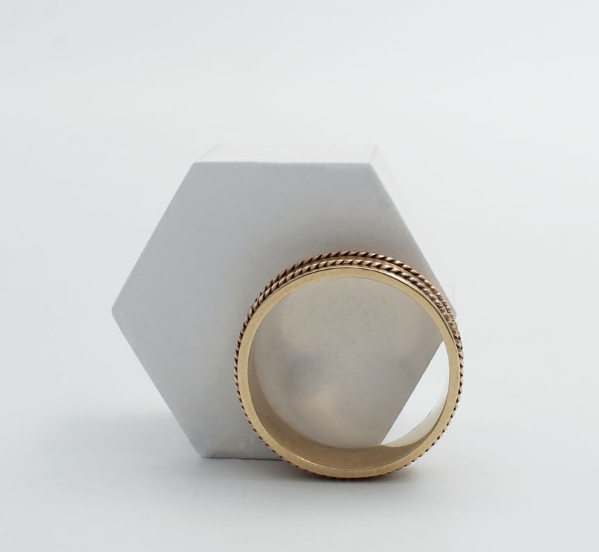 9ct Yellow Gold Gent's Wedding Band