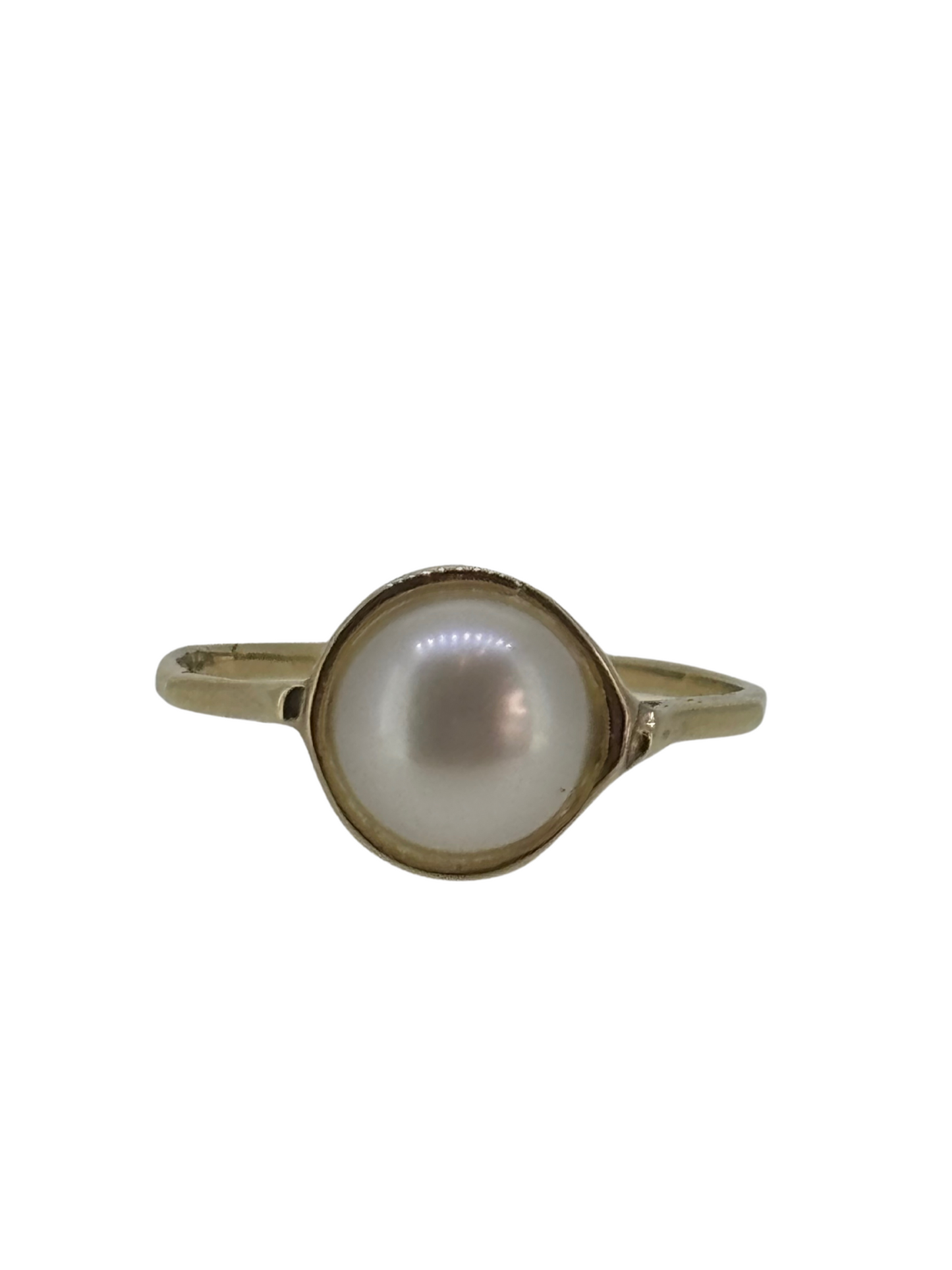 Freshwater Pearl Ring in 9kt Yellow Gold